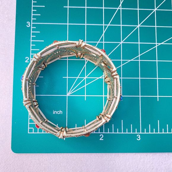 Rangoli Inspired Stretch Bracelet Gold Tone Open Work Central Tiny Beads - Picture 6 of 7